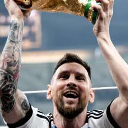 Siguen los récords: la foto de Messi con la Copa del Mundo es la más likeada en la historia de Instagram