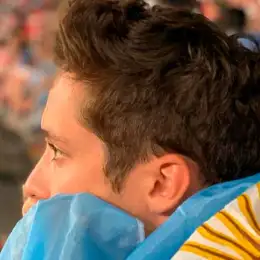 Sacha Fenestraz destacó el apoyo que recibe desde la Argentina