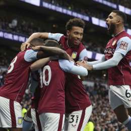 Aston Villa venció a Tottenham con gol argentino