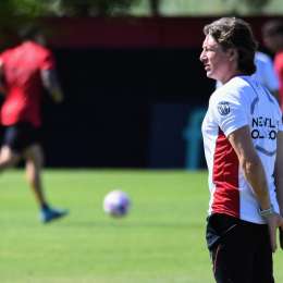 Newell's apunta a un volante internacional para reforzar el equipo