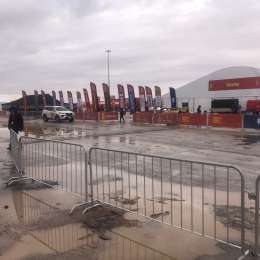 Con lluvia, mirá cómo recibe Riad al Dakar