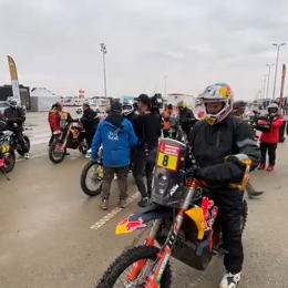 Las motos ya se dirigen hacia Al Duwadimi