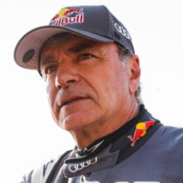 Carlos Sainz y la posibilidad de que Carlos Sainz Jr corra el Dakar: "Algún día lo intentará"