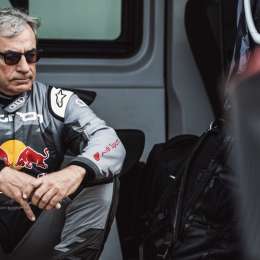Carlos Sainz tomó la decisión de abandonar el Dakar 2023