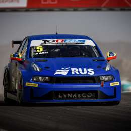 El PMO Motorsport organiza la llegada de su nuevo auto de TCR South America