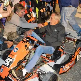 Karting nocturno: Ganó Santiago Urrutia y giró Juan María Traverso