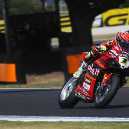 El WorldSBK comenzó su actividad en Phillip Island