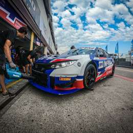 TC2000: Llaver voló en Buenos Aires y se quedó con la pole