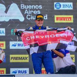 ¿Cómo vivió Vivian su victoria en la 1ra fecha del TC2000 en Buenos Aires?