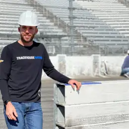 NASCAR: Ross Chastain ayudó a retirar el muro con su rúbrica