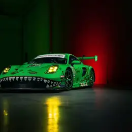 Un Porsche convertido en un "Tiranosaurio"