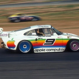 La historia del Apple Car, el coche que compitió en LeMans y fue vendido por casi 5 millones de dólares