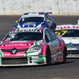 Pernía y Vivian revivieron el carrerón del TC2000 en Rafaela 2022