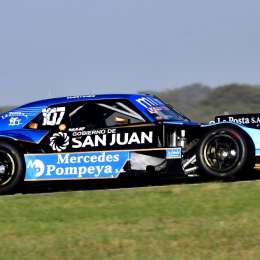 Tobías Martínez gritó victoria en la final del TC Pista en Toay