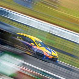 Stock Car: Camilo se quedó con la victoria y Rossi finalizó dentro del Top Ten en la 2da final en Goiânia