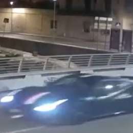 El momento en el que Leclerc persiguió con su Ferrari a dos ladrones