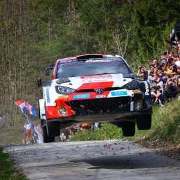 WRC: Elfyn Evans cerró el sábado al frente en Croacia