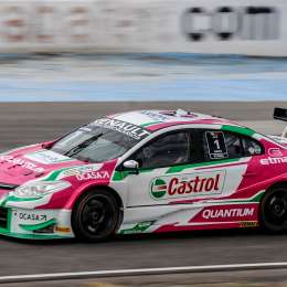 TC2000: Pernía y un triunfo contundente en la segunda final