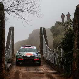 Rally Argentino: Alejandro Cancio saltó a la punta a un tramo del final en Mina Clavero
