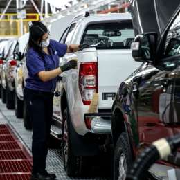 Adefa: la producción cayó un 11% en abril respecto al mes anterior