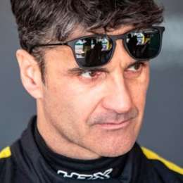 ¿Qué opinión tiene Spataro sobre las edades en el automovilismo?