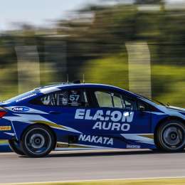 TC2000: Vivian apareció sobre el final y se quedó con la pole en Rosario