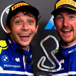 Valentino Rossi logró su primer podio en el GT World Challenge