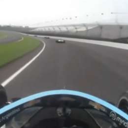 IndyCar: ¡A fondo! Canapino viaja en succión en el óvalo de Indianápolis