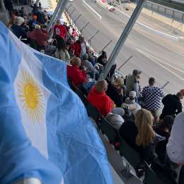 La hinchada argentina presente en Indianápolis para apoyar a Canapino