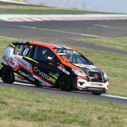Turismo Pista: Nicolás Herrera ganó la serie más veloz de la Clase 2