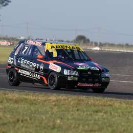 Turismo Pista: Cangelaro fue excluido y el triunfo quedó para Melo en la Clase 1