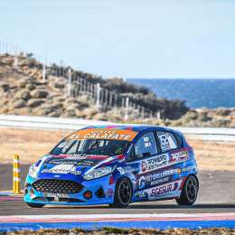 TN: Martínez sigue liderando la clasificación en la Clase dos