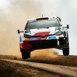 Ogier es el líder en Cerdeña tras el inicio del viernes