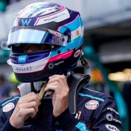 Colapinto mostró como entrena el cuello en Corazón de F1