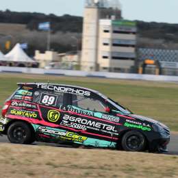 Turismo Pista: Chico logró la victoria en un carrerón de la Clase 3