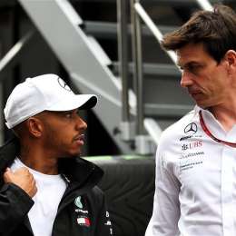 Hamilton y Mercedes cerca de la renovación