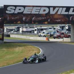 IndyCar: Rossi primero y Canapino 24° en una tanda llena de rojas en Road America