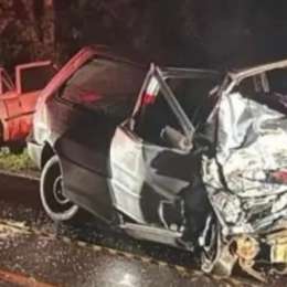 Entre Ríos: dos autos se estrellaron bajo la lluvia y murieron 4 personas