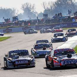 Un piloto de TC conoció a su nuevo equipo en la previa de Posadas