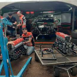 TC: dolor de cabeza para Jonatan Castellano, se rompió el motor de su Dodge