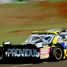 El toque que perjudicó a Benvenuti en la 3ra serie del TC en Posadas