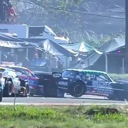 Insólito choque en cadena en la Final del TC en Posadas