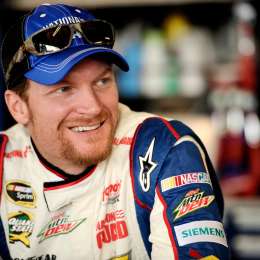 NASCAR: Dale Earnhardt Jr. confirmó su regreso