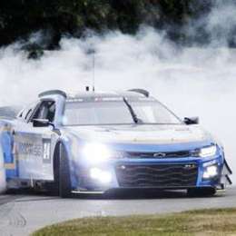Jenson Button se luce con el Nascar en Goodwood
