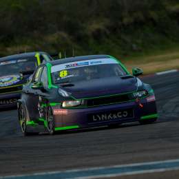 TCR South America: Suzuki festejó en la segunda competencia en Rivera