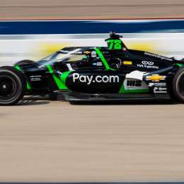 IndyCar: a pesar de los problemas, Canapino vio la bandera a cuadros en Iowa