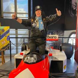 Balcarce: Visita de lujo en el Museo Fangio