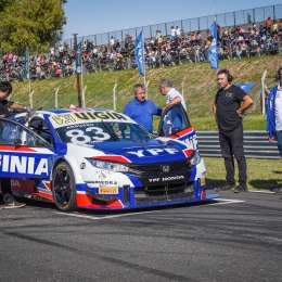 TC2000: el equipo YPF Honda RV Racing prueba en Paraná