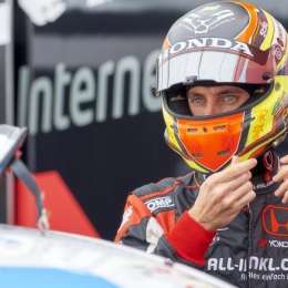 Bratton Bessone debuta en TCR con Esteban Guerrieri