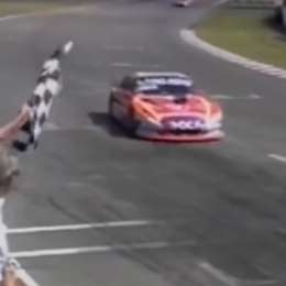 TC en Buenos Aires: con el relato de Cacho González Rouco, en 2010 fue el GP 50 Años de Carburando